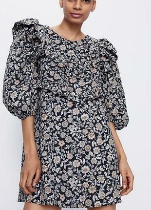 Платье zara.