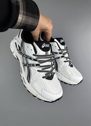zapatillas de running ASICS tope amortiguación talla 49