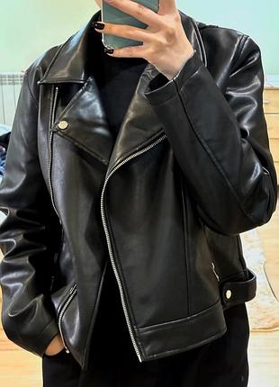 Куртка косуха defacto xl чорна