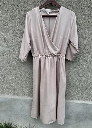 Сукня на запах