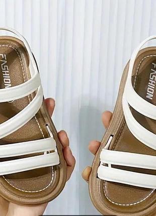 Босоножки детские на девочку 32 размер