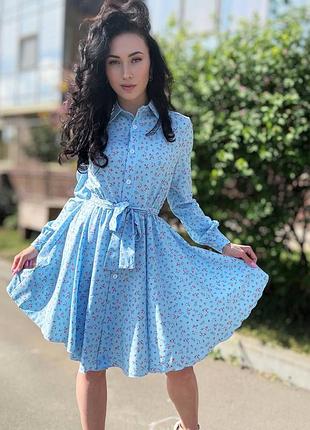 Платье в принт под пояс