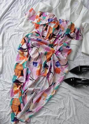 Сукня з драпіруванням