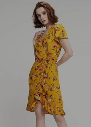 Платье на запах