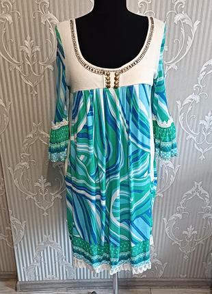 Стильное платье с карманами