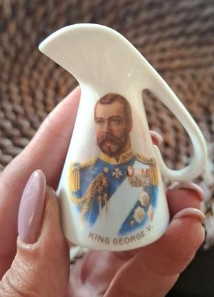 Вінтажна фігурка у вигляді молочника