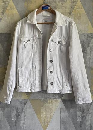 Куртка джинсова