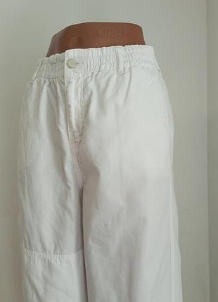 Білі штани на резінкі 
котон 35%