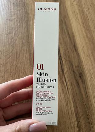 Clarins skin illusion spf25, 40ml