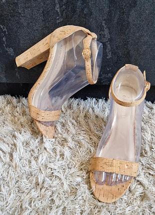Босоніжки glamorous еко-шкіра р.38(5).