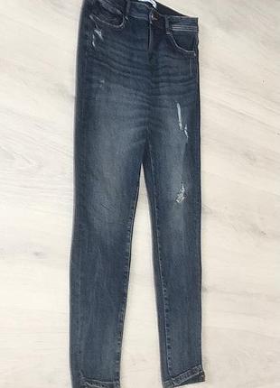Джинсы zara
