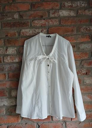 Мила тонка сорочка