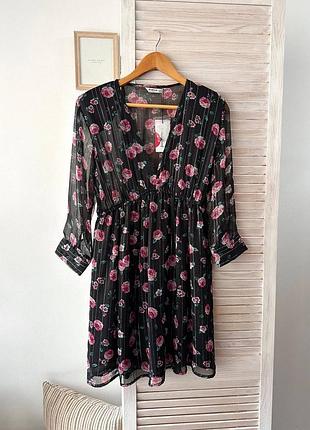 Платье с принтом цветов stradivarius 
размер - l