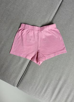 Розовые шорты на девочку 4-5 лет
