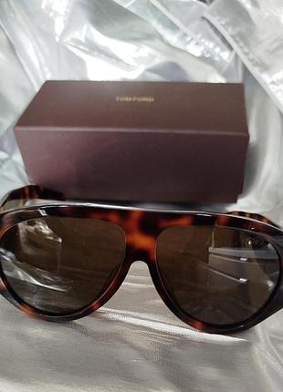 Сонцезахисні окуляри tom ford bronson 1044