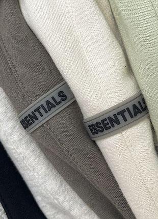 Шорти essentials fear of god