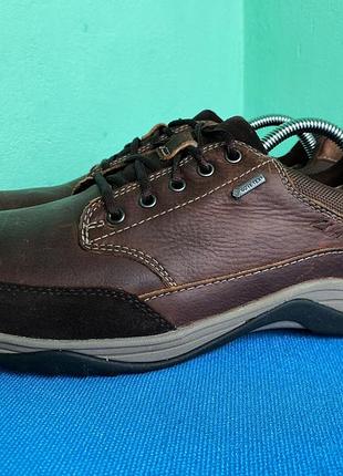 Туфлі clarks (gore-tex)