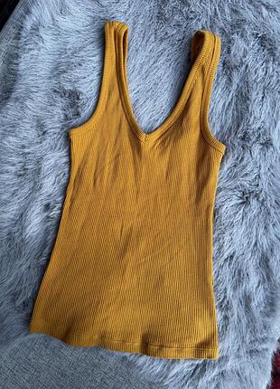 Майка в рубчик яскрава