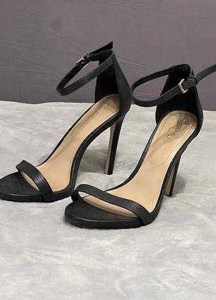 Туфлі босоножки aldo