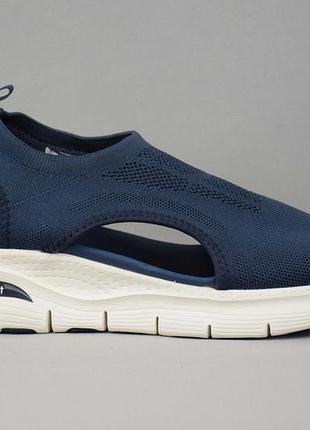 Skechers arch fit city catch босоніжки сандалі жіночі сітка платформа літнє взуття оригін 39-40 р/26