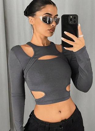 Жіночий топ з віскози з вирізами з довгими рукавами