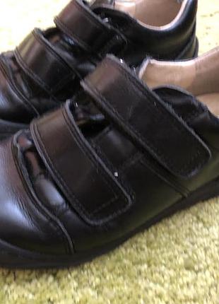 Кроссовки, кросівки, кожа, p.34 , устілка 21.  oppo,