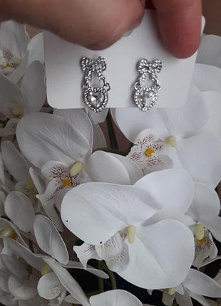 Сережки посріблені