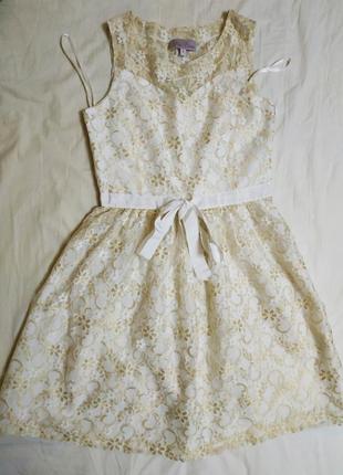 Бело-золотое кружевное платье на девочку 9-12 лет
