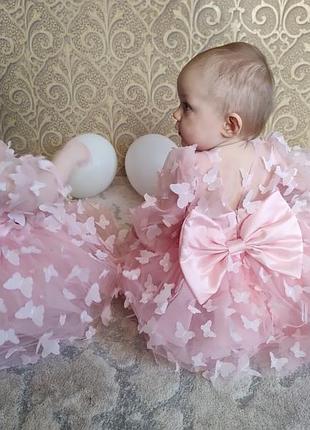 Детские платья для двойни на 1 год, в идеальном состоянии, одеты один раз, сзади есть молния и бантик