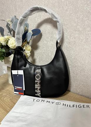 Нова сумка багет чорна жіноча tommy hilfiger
