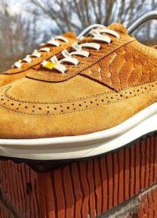 Дизайнерские кожаные кроссовки castelbajac