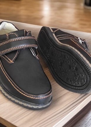 Детские туфли мокасины для мальчика деми на липучке коричневые маломеры