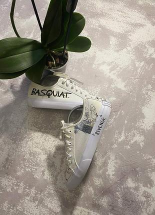 Кеди The adidas Yeezy Calabasas Powerphase is the latest sneaker from the adidas