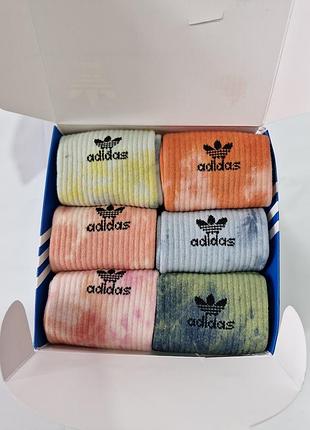 Довгі яскраві спортивні шкарпетки адідас парфумовані поштучно різнокольорові, носки...