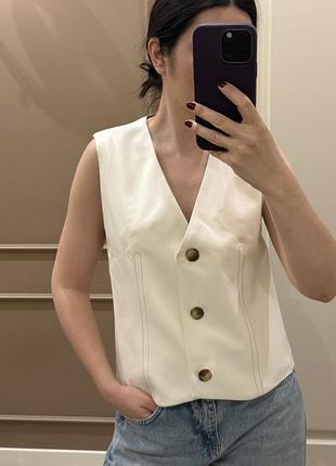 Жилет з екошкіри alter rebel