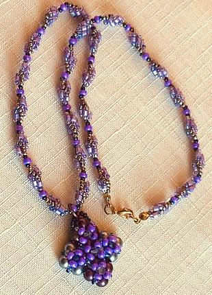 Колье. фиолетовый жгут с кулоном / авторское изделие / эксклюзив / hand-made /.