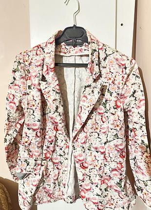 Піджак жіночий