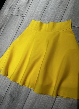Спідниця коротка