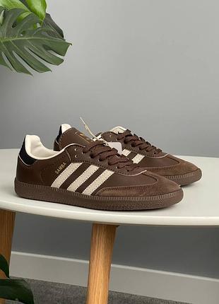 Жіночі кросівки adidas samba beige feminino адідас самба коричневого з бежевим кольорів