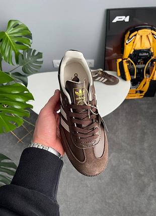 Жіночі кросівки adidas samba beige brown адідас самба коричневого з бежевим кольорів4 фото