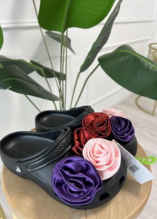 Шлепанцы кроксы crocs classic rossete clog w7 оригинал