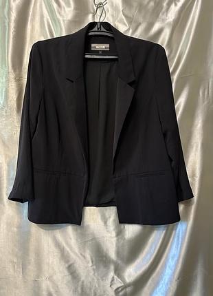 Жакет жіночий