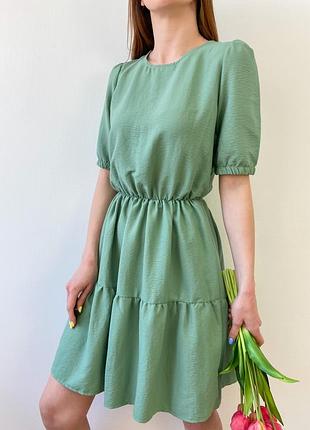 Жіноча фісташкова сукня на літо