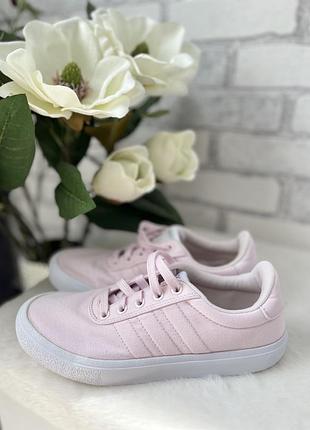 Стильні кеди adidas