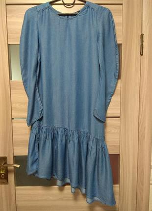Платье на с