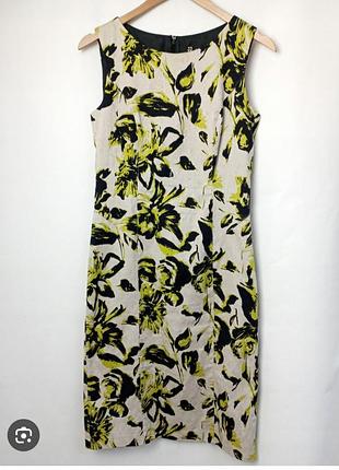 Женское платье.