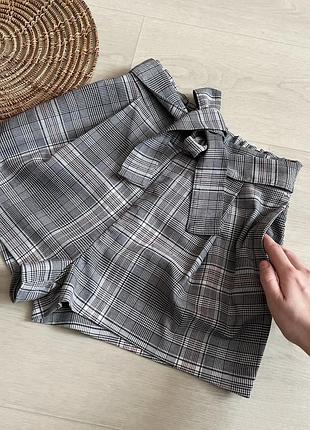 Классные шорты с поясом h&m