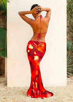 Прозрачная летняя длинная юбка макси колокол prettylittlething xs красный тай-дай
