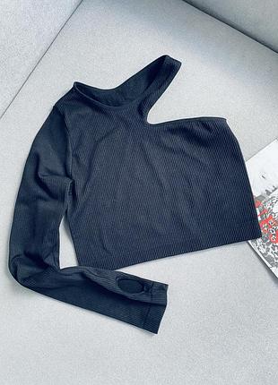 Кроп топ на одне плече 🖤