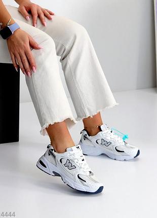 Зручні кросівки популярні для дівчат, жінок дихаючий текстиль, білі з сірим та синім, легкі кроси сп